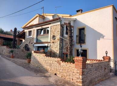 Kuca, Poreč, prodaja, 775000 €, 580 m2