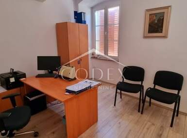 Stan, Rijeka, Centar, prodaja, 300000 €, 98 m2