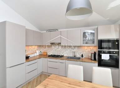 Cetvorosoban stan, Kastav, Trinajstići, prodaja, 395000 €, 110 m2