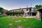 Kuca, Buje, Plovanija, prodaja, 330000 €, 200 m2