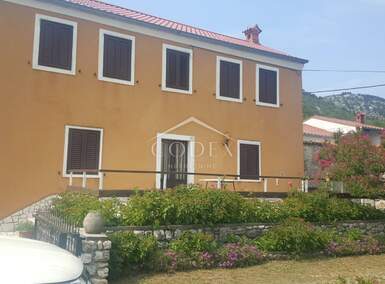Kuca, Vinodol, Bribir, prodaja, 500000 €, 330 m2