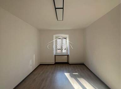 Poslovni prostor, Rijeka, Centar, najam, 600 €, 30 m2