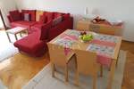 Trosoban stan, Opatija, Ičići, prodaja, 390000 €, 80 m2