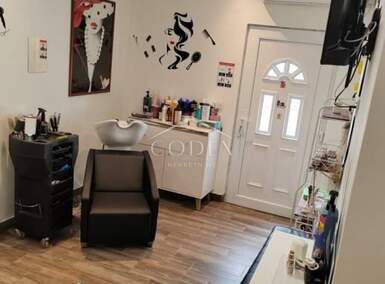 Poslovni prostor, Novi Vinodolski, prodaja, 90000 €, 30 m2