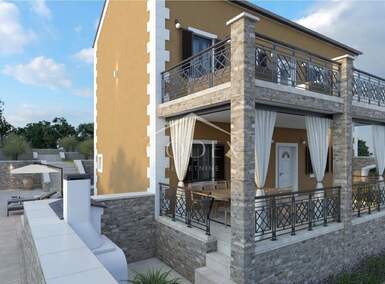 Kuca, Crikvenica, prodaja, 365000 €, 100 m2