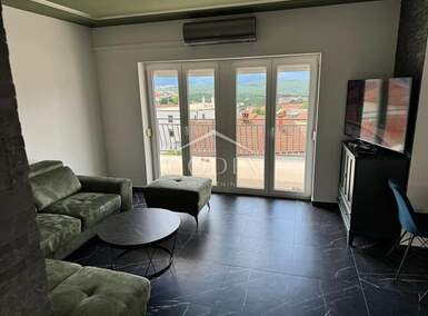 Kuca, Viškovo, prodaja, 550000 €, 230 m2