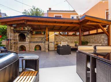 Kuca, Mali Lošinj, prodaja, 394000 €, 110 m2