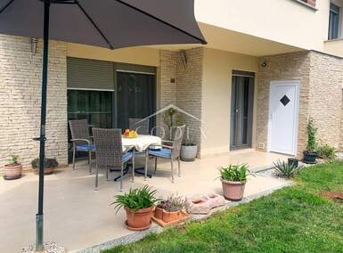 Kuca, Poreč, prodaja, 590000 €, 128 m2