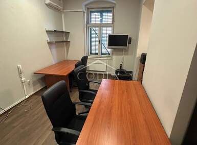 Poslovni prostor, Rijeka, Centar, najam, 350 €, 35 m2