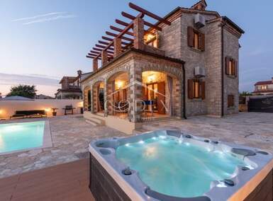 Kuca, Svetvinčenat, Čabrunići, prodaja, 571000 €, 155 m2