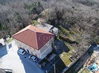 Kuca, Kraljevica, Križišće, prodaja, 185000 €, 400 m2