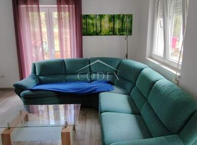 Trosoban stan, Matulji, Brešca, prodaja, 270000 €, 80 m2