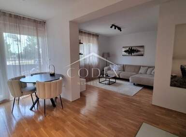 Trosoban stan, Pula, Šijana, prodaja, 250000 €, 60 m2