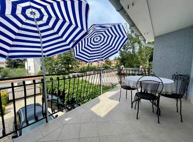 Kuca, Poreč, prodaja, 620000 €, 340 m2