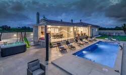 Kuca, Marčana, Loborika, prodaja, 725000 €, 145 m2