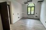 Poslovni prostor, Rijeka, Školjić, najam, 1500 €, 95 m2