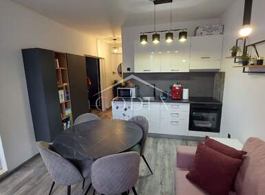 Dvosoban stan, Rovinj, prodaja, 233500 €, 31 m2