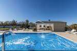 Kuca, Karojba, prodaja, 1800000 €, 420 m2