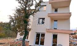 Trosoban stan, Omišalj, Njivice, prodaja, 467000 €, 67 m2