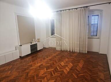 Dvosoban stan, Rijeka, Centar, prodaja, 181000 €, 70 m2