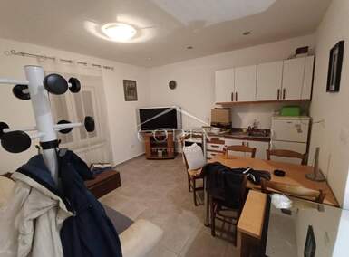 Trosoban stan, Rijeka, Sušak, najam, 750 €, 65 m2