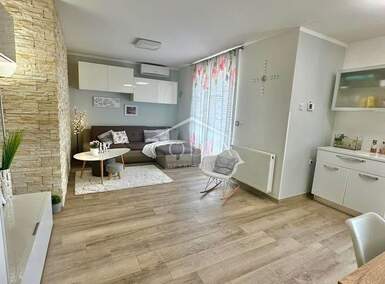 Trosoban stan, Rijeka, Zamet, prodaja, 249000 €, 65 m2