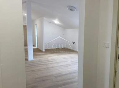 Trosoban stan, Rovinj, prodaja, 312000 €, 116 m2