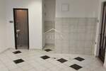 Poslovni prostor, Rijeka, Krimeja, najam, 600 €, 30 m2