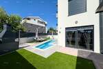 Dvosoban stan, Medulin, prodaja, 399000 €, 107 m2