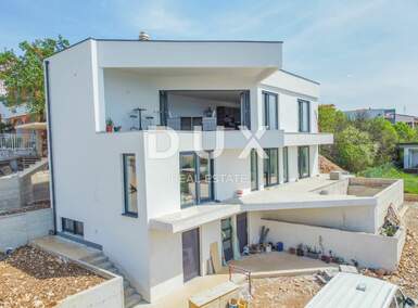 Kuca, Crikvenica, prodaja, 1150000 €, 280 m2