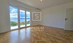 Trosoban stan, Rijeka, Krimeja, prodaja, 260000 €, 67 m2