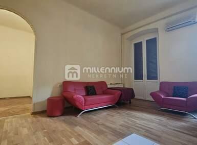 Trosoban stan, Rijeka, Centar, prodaja, 190000 €, 72 m2