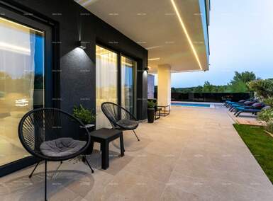 Kuca, Medulin, prodaja, 772000 €, 180 m2