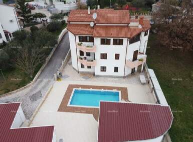 Kuca, Pula, prodaja, 1390000 €, 500 m2