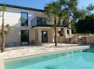 Kuca, Umag, prodaja, 1590000 €, 372 m2