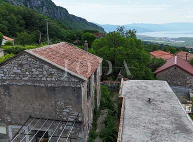 Kuca, Vinodol, Bribir, prodaja, 89000 €, 150 m2