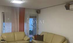 Trosoban stan, Rijeka, Gornja Vežica, najam, 900 €, 82 m2