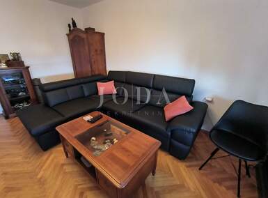 Dvosoban stan, Rijeka, Donja Vežica, prodaja, 178000 €, 53 m2