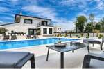 Kuca, Krnica, prodaja, 620000 €, 132 m2