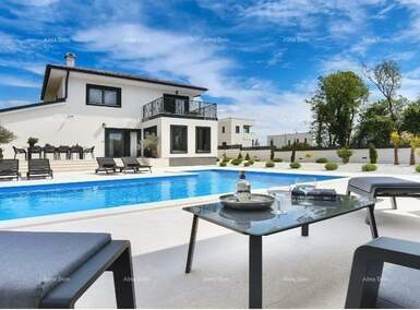 Kuca, Krnica, prodaja, 620000 €, 132 m2