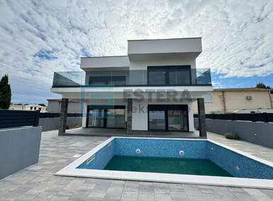 Kuca, Vir, prodaja, 499000 €, 159 m2