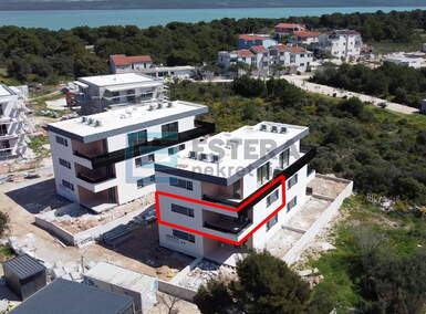Cetvorosoban stan, Pakoštane, prodaja, 245976 €, 75 m2