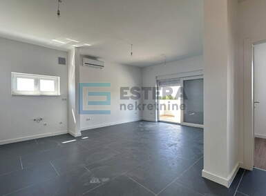 Cetvorosoban stan, Sukošan, prodaja, 220800 €, 69 m2