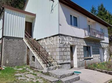 Kuca, Fužine, Lič, prodaja, 160000 €, 272 m2