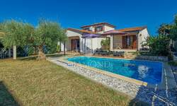 Kuca, Novigrad, najam, 2500 €, 131 m2
