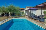 Kuca, Novigrad, najam, 2500 €, 131 m2