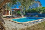 Kuca, Novigrad, najam, 2500 €, 131 m2