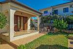 Kuca, Novigrad, najam, 2500 €, 131 m2