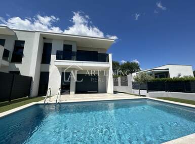 Kuca, Umag, prodaja, 600000 €, 118 m2