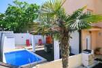 Kuca, Dobrinj, Gostinjac, prodaja, 450000 €, 160 m2